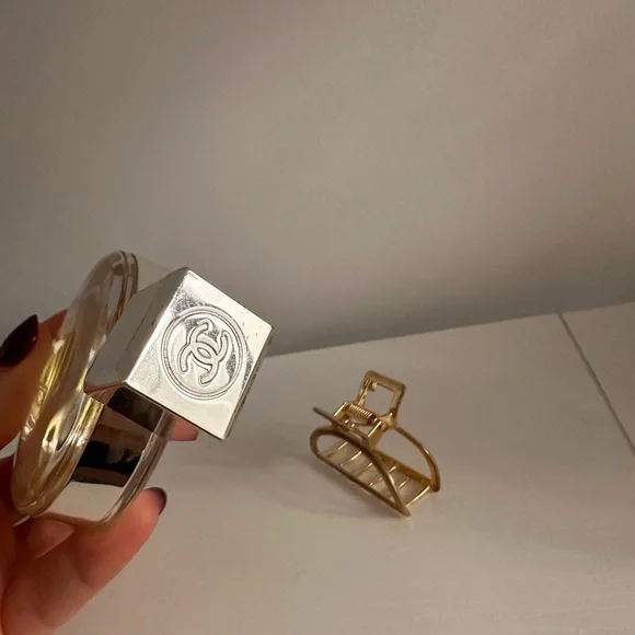 Chanel Chance Eau Tendre Perfume empty bottle. - Picture 5 of 7